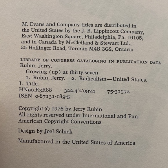 Growing Up at 37 by Jerry Rubin 1976 Hardcover Book - Picture 7 of 14
